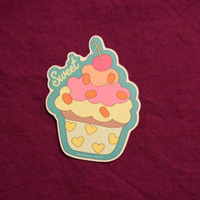 Load image into Gallery viewer, Sticker Sweet Cupcake
